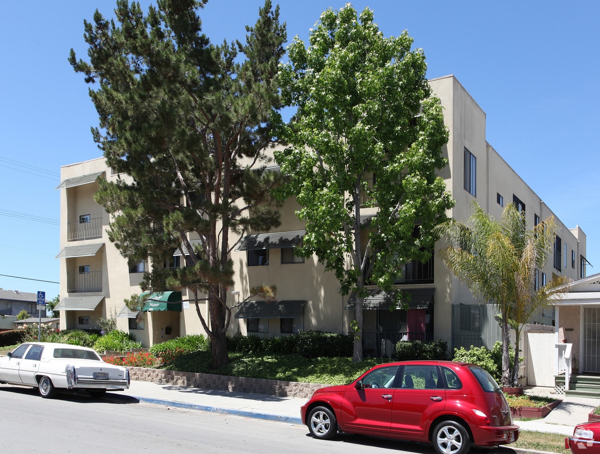 Photo - Heritage Manor