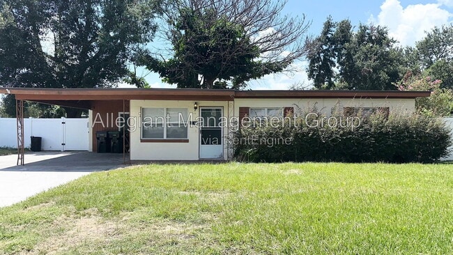Building Photo - 4110 Alverado St