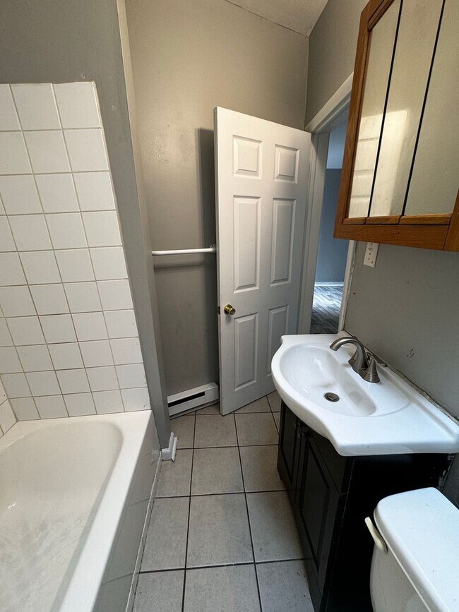 Photo - 5310 Market St Unit 3