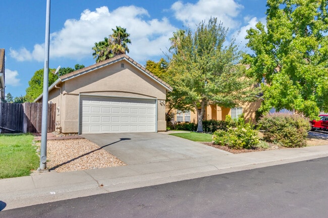 9332 Caulfield Dr