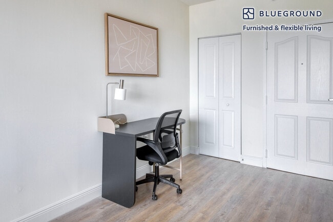 Photo - 987 SW 37th Ave Unidad FL7-ID71