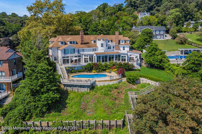 Photo - 160 Portland Rd House