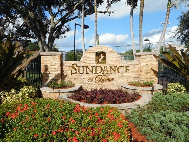 Photo - 2946 S University Dr Unidad 7211 Rental