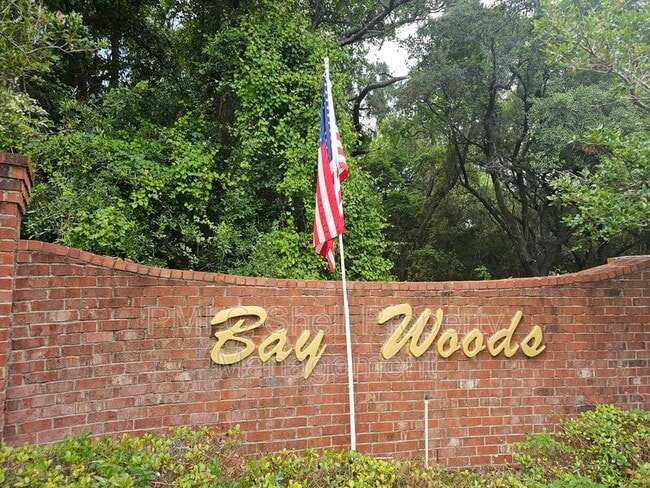 Photo - 1514 Bay Woods Rd House