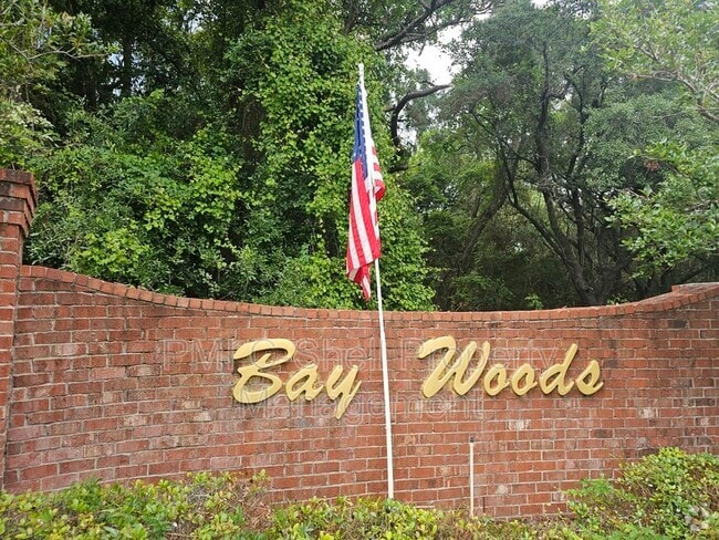 Building Photo - 1514 Bay Woods Rd Rental