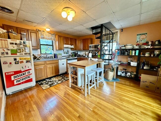 Photo - 512 Centre St Unidad 2