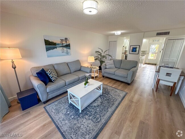Building Photo - 4380 27th Ct SW Unit 311 Rental