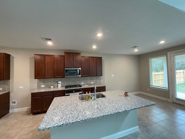 Photo - 2216 Gadwall Ct