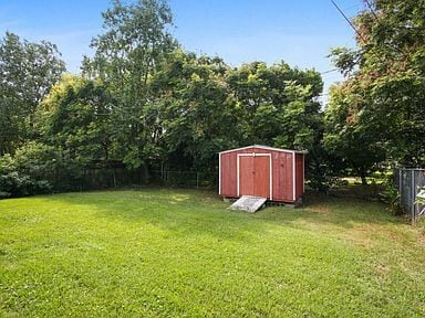 Exterior Yard - 3612 Page Dr