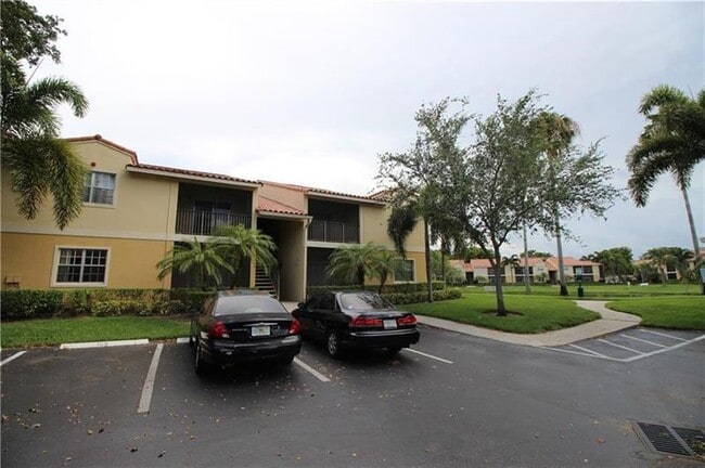 Building Photo - 1281 SW 46th Ave Unit 2515 Rental