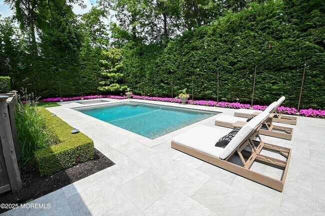 Photo - 11 Red Oak Dr Casa