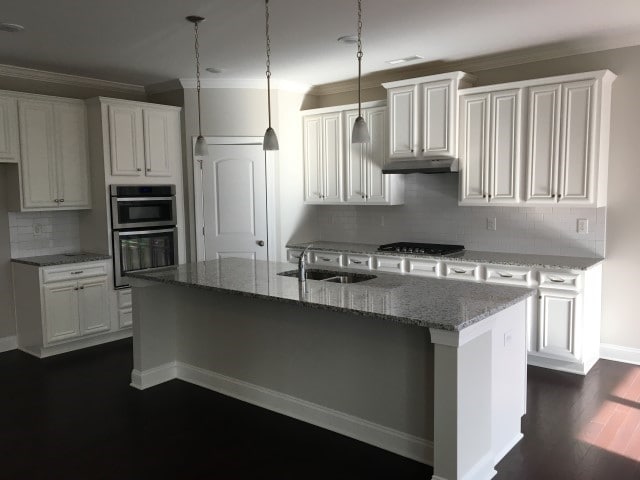 Photo - 1304 Oakhurst Dr