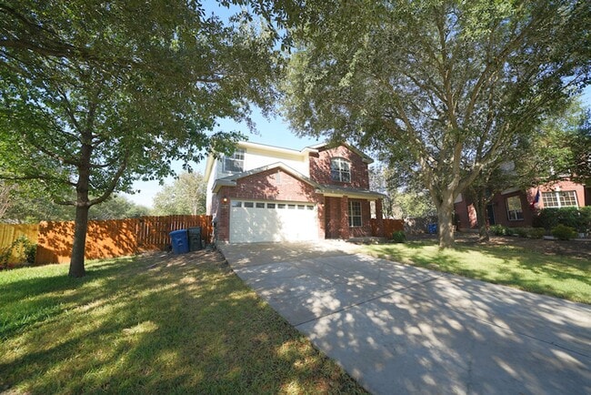 Photo - Beautiful Cibolo Home on a Large Cul-De-Sac Lot! Realtor Commission: $500