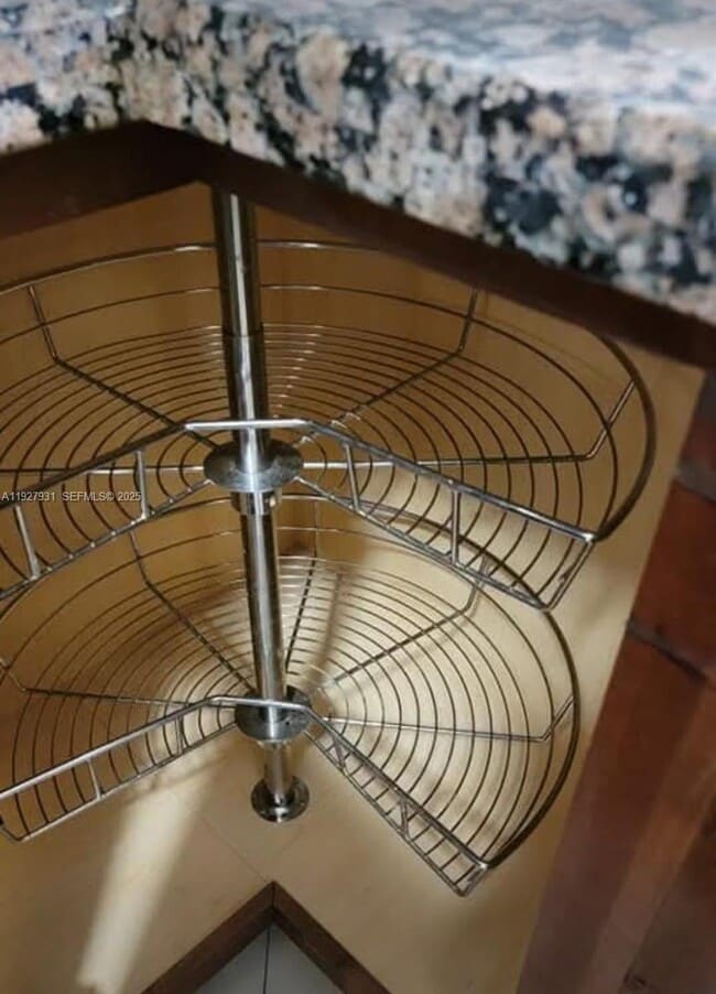 Photo - 2228 Polk St