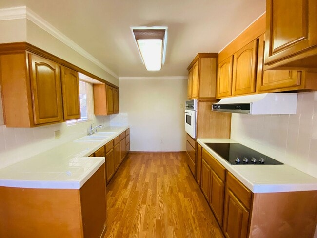 Photo - 3 Bedroom, 2 Bath Southside Home Near School and Park