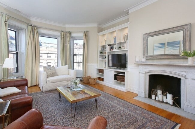 Photo - 173 Beacon St Condo Unit 5