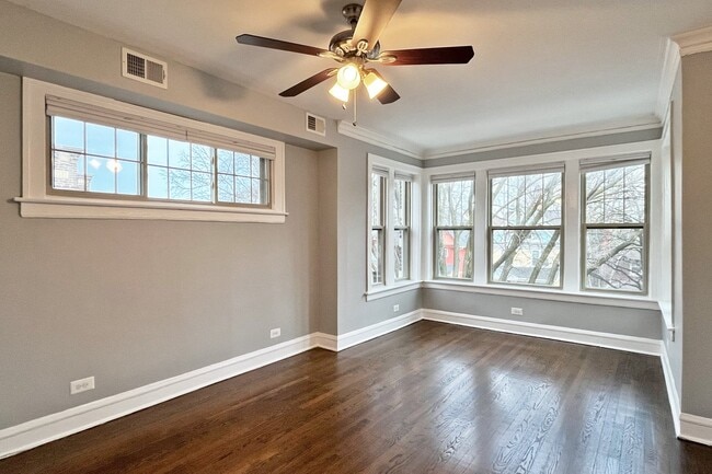 Photo - 305-315 S. Oak Park Ave. and 803-805 Randolph St.