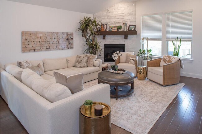 Photo - 6808 Cliff Rose Dr