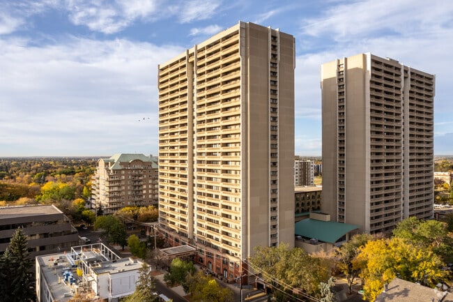 Building Photo - Windsor Park Plaza & Lofts