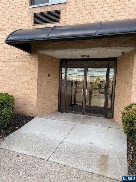 Photo - 5 Linden St Unit 3D