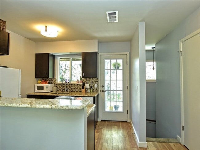 Photo - 1513 Travis Heights Blvd Unit A