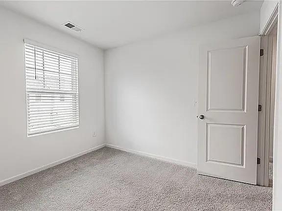203 Fenchurch Wy