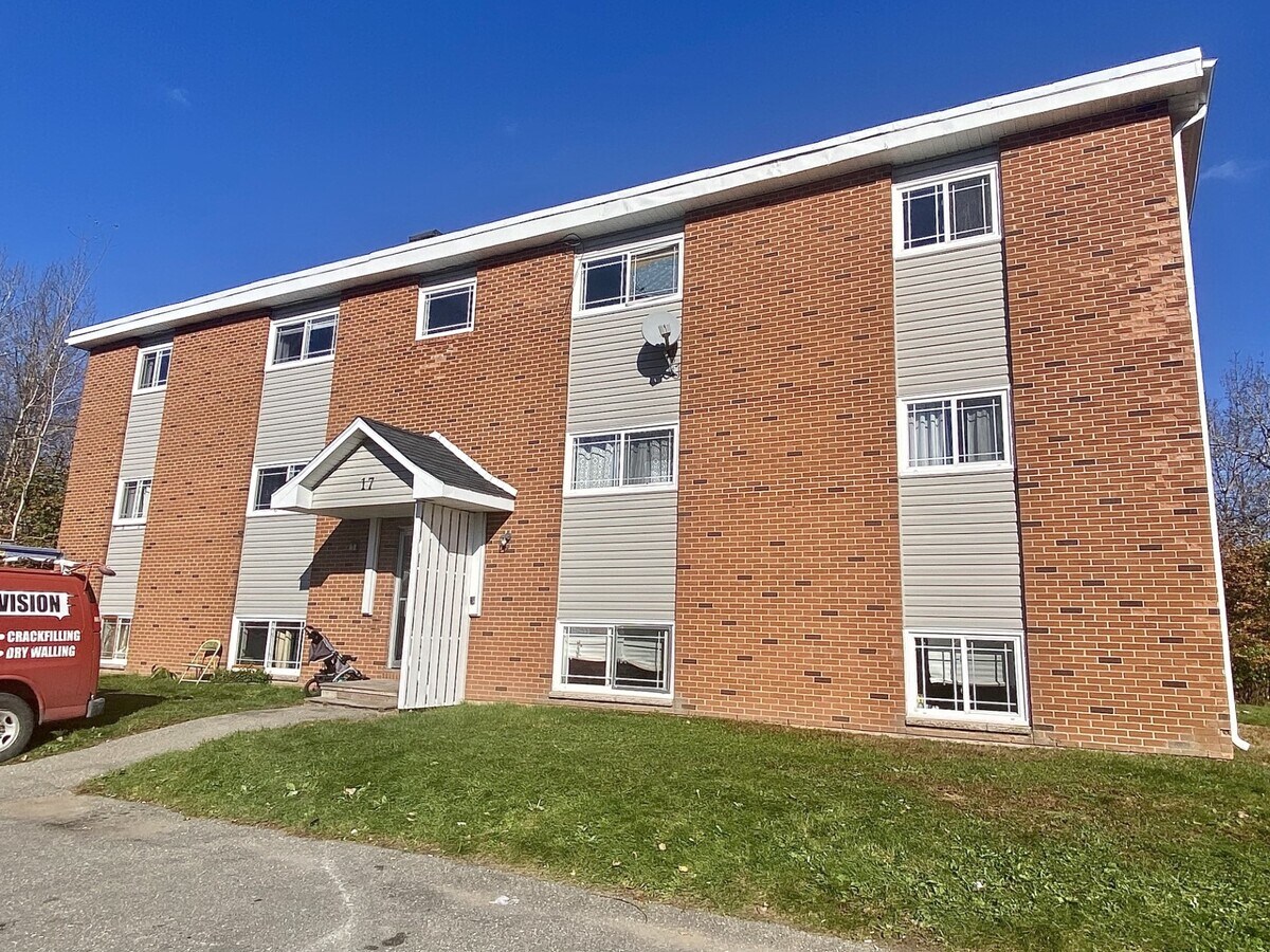 Photo - 17 Scott Ave Unit 3