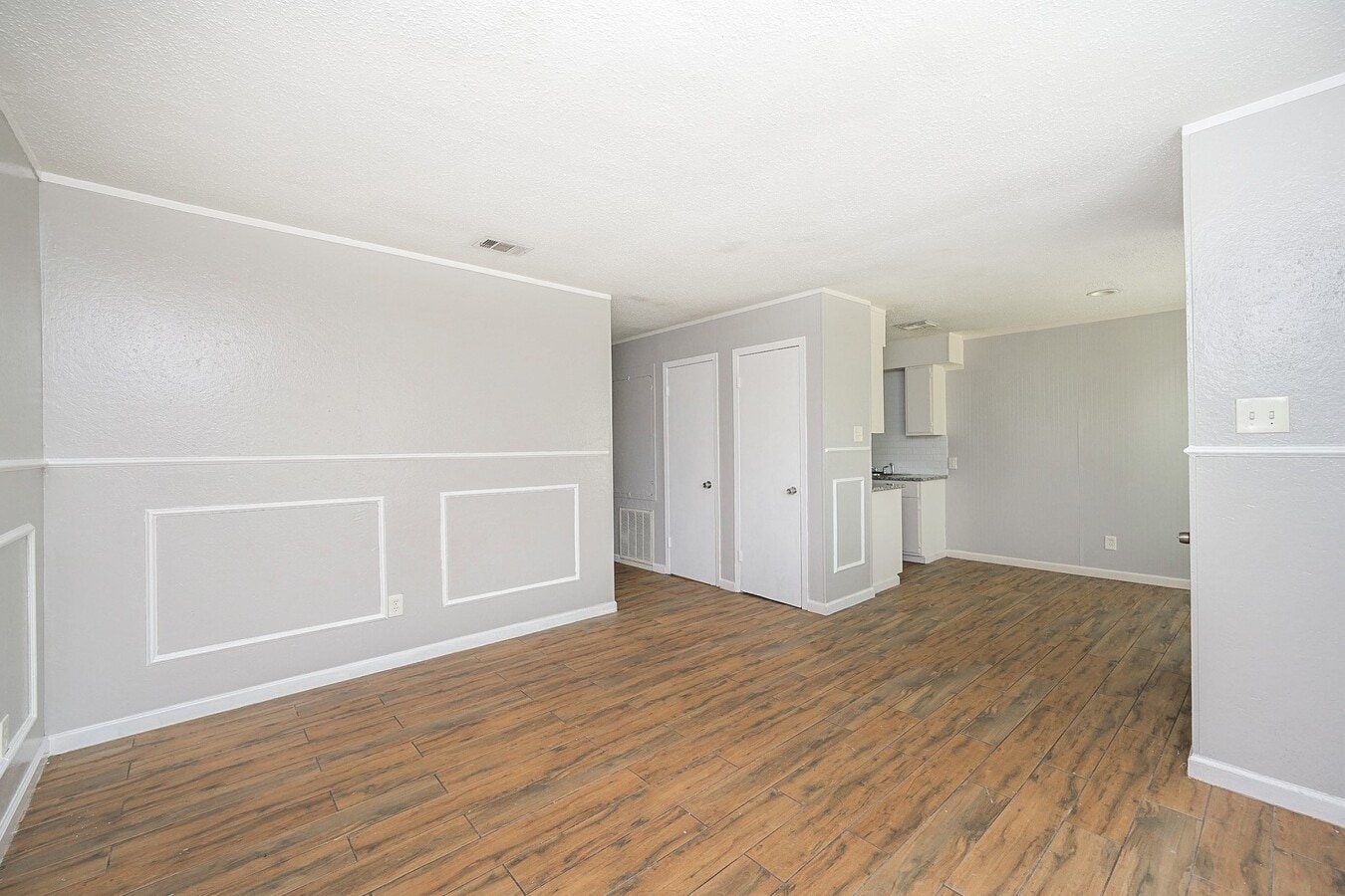Photo - 506 N 3rd St Unit 2