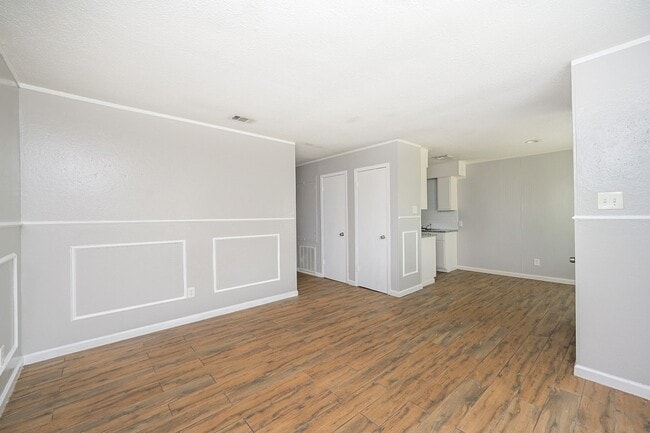 Building Photo - 506 N 3rd St Unit 2