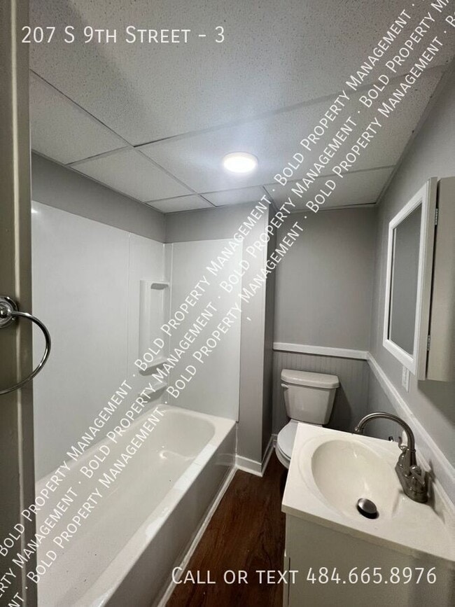 Photo - 207 S 9th St Unidad 3