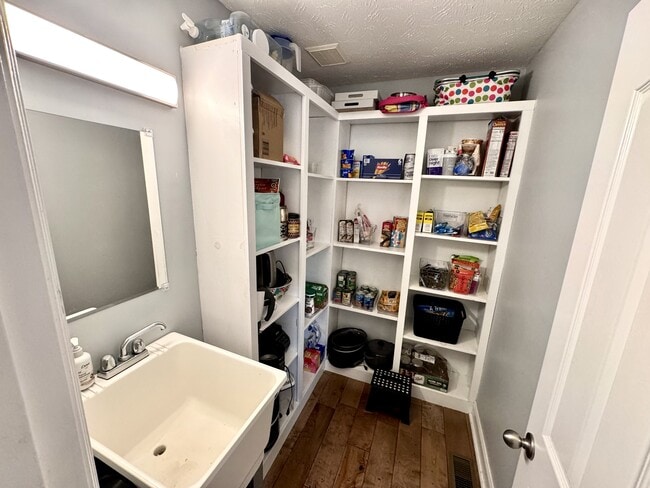 Photo - 92 Water Cliff Dr