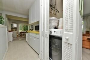 Photo - 208 Standish Rd