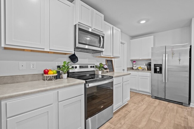 Photo - 402 Folkstone Rd