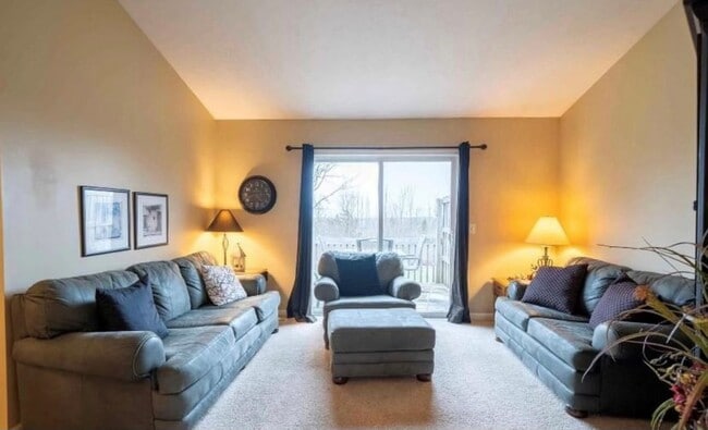 Photo - 2572 60th St SE