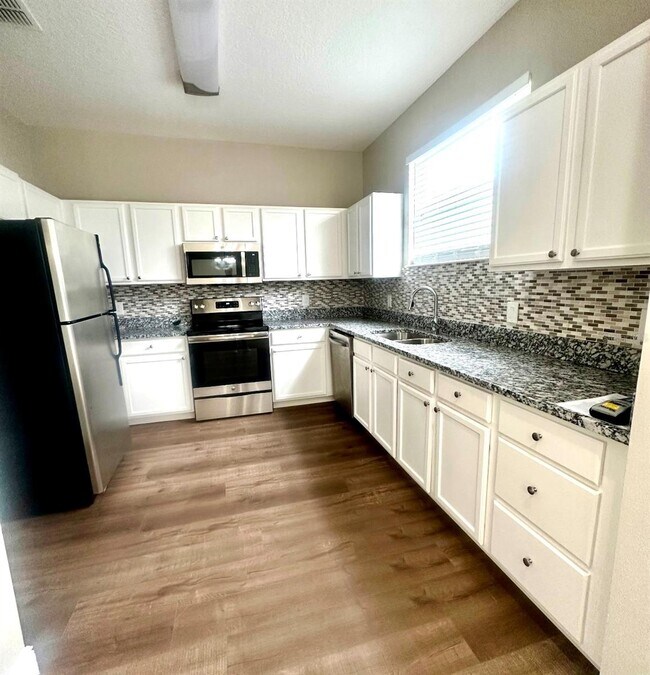 Photo - 4316 Paradise Cove Ct