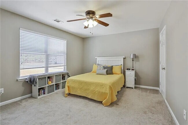 Photo - 3 bedroom Woodstock Single Family House