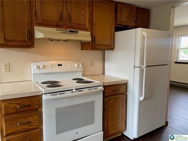 Photo - 66 S Lea St Unit 3