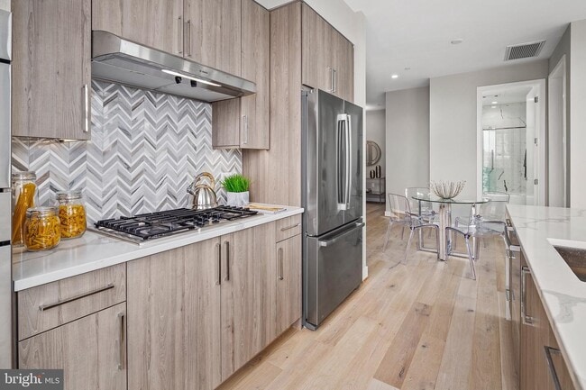 Photo - 646 H St NE Unit 503