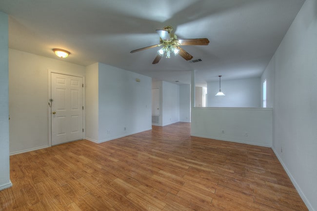 Photo - 8433 Alum Rock Dr