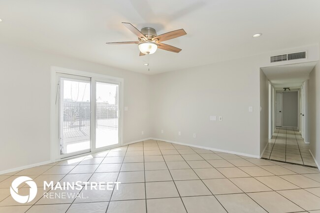 Photo - 9802 E Stella Rd