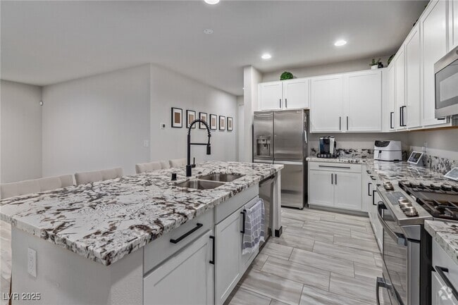Building Photo - 3022 Risen Star Rd Rental