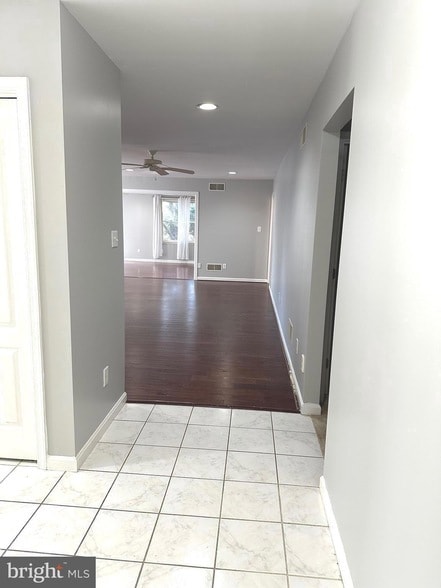 Photo - 364 Phoenix Dr