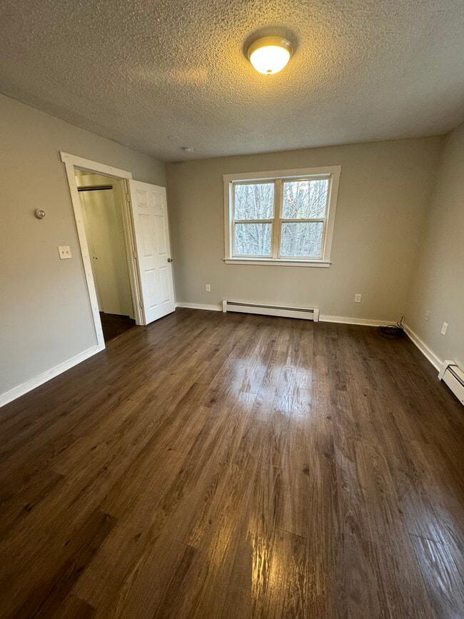 1st Bedroom (2nd Floor) - 752 Center St