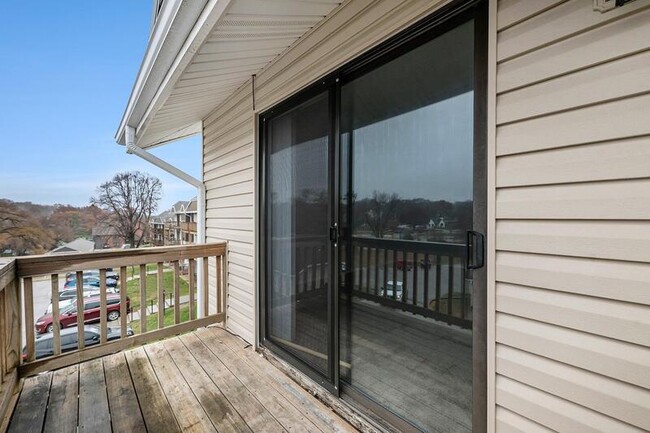 Photo - 11812 Arbor St Unit 12