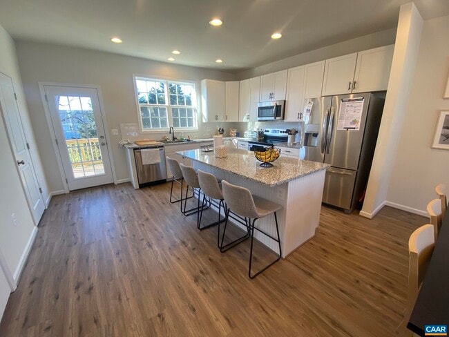 Photo - 277 Willowshire Ct