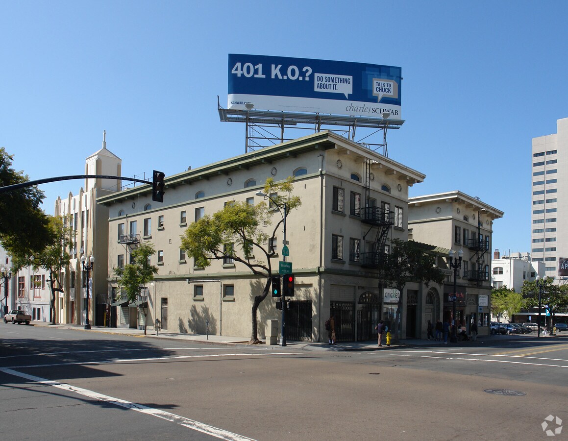 Photo - Frances Apartments