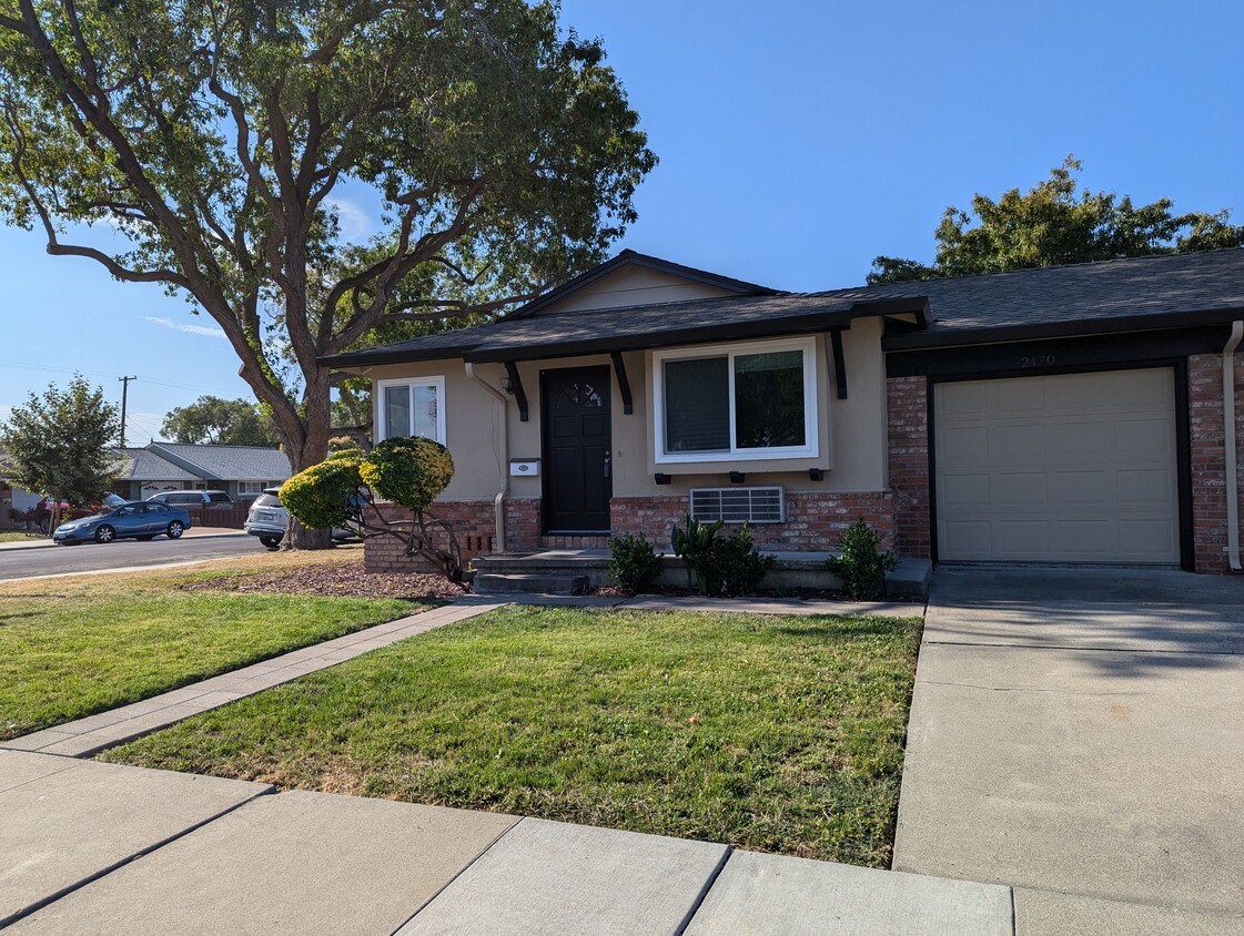 Photo - 2470 Arroyo Dr (Santa Clara, CA)