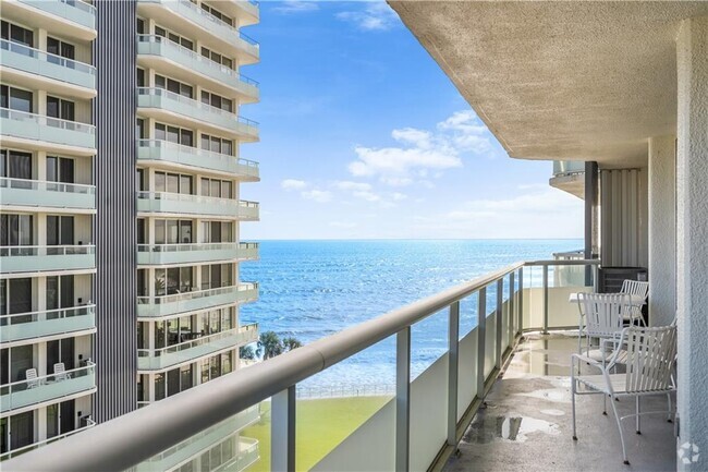 Building Photo - 3554 Ocean Dr Unit 702s Rental