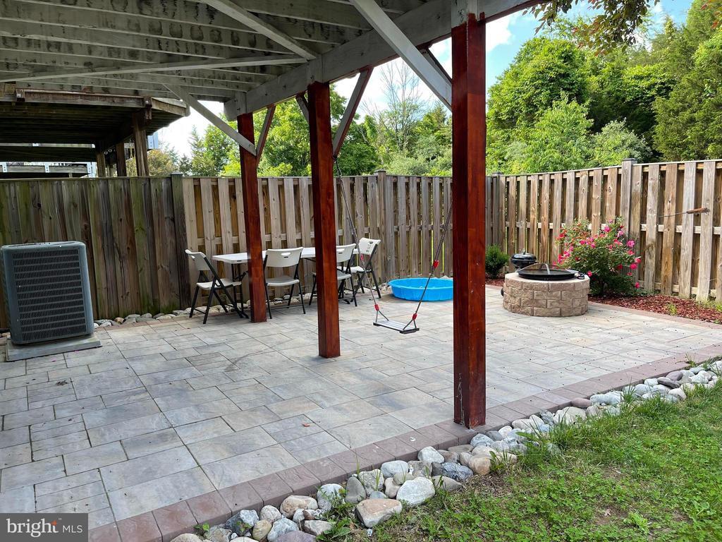 Photo - 9257 Alvyn Lake Cir