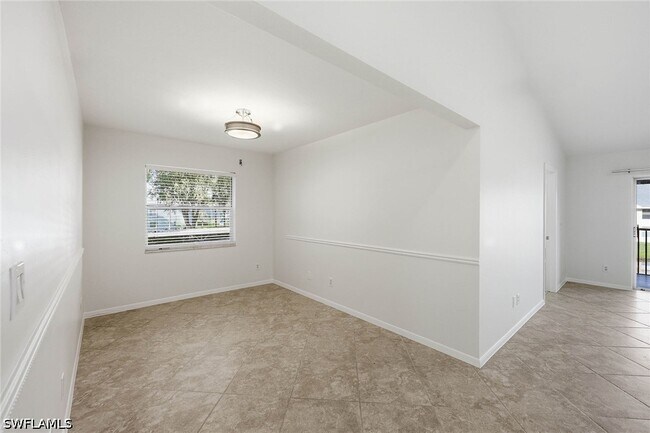 138 Pebble Shores Dr Unit 201